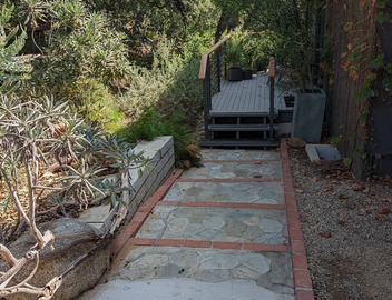 Cozy guesthouse in an urban nature 4
