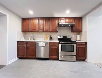Cozy & Modern Ensuite Basement Rooms - Steps to Subway & Downsview Rogers Stadium 2