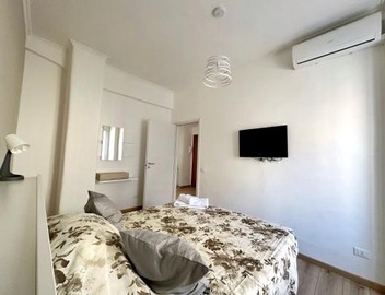 Cozy Rome 3