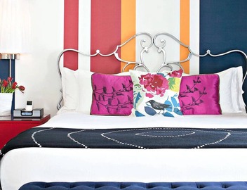 Cozy Room in SF Downtown near Union Square – Modern Amenities & Italian Cuisine 2