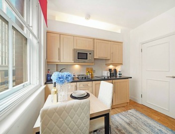 Cozy Studio in the Heart of the City of London A 2