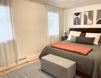 Cozy Two Bedroom on Munjoy Hill 2