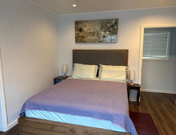 Cozy2BRRetreatQueenBedFullSofaBed 5