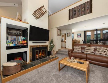 Crestview Place Unit 607 4