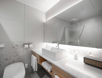 Crystal Hotel 4