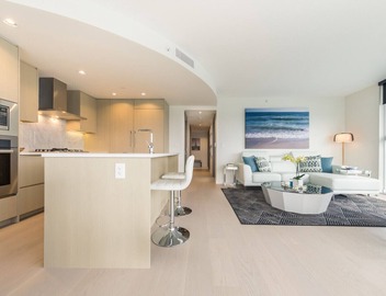 D14 - 2 Bedroom in Yaletown 2