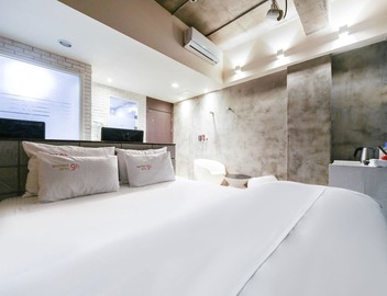 Daegu Daemyeongdong 9h 5