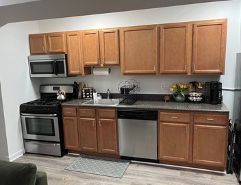 DC Tranquil 2BR w/Laundry, Parking & Dishwasher 3