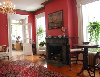 Delano Homestead Bed & Breakfast 2