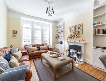 Delightful 2 Bed Fulham Apt Nr the River Thames 4