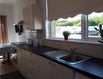 Delphi Cottage 2
