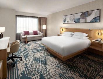 Delta Hotels by Marriott Vancouver Delta 3