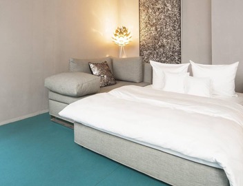 Deluxe-Loft-Private Bathroom-Terrace 2