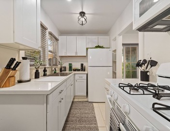 Designer Digs 2