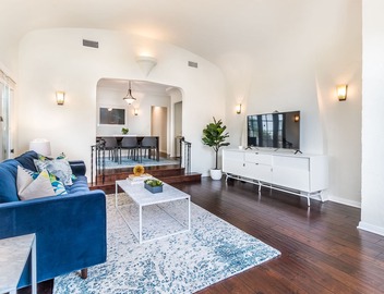 Designer Furnished, Renovated, & Centrally Located Spanish Bungalow! 5