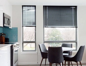 Desirable 2 BR Near Georgetown w/ Concierge + Gym 3