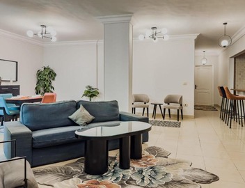 Distinct & Decent 2 BDR Apt Steps From Nightlife and Airport 5