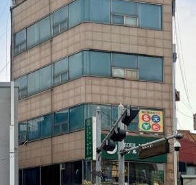 Dongdaemun INN SOON premium city view 2 bathrooms 3 beds 3