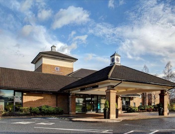 DoubleTree by Hilton Edinburgh Airport 5