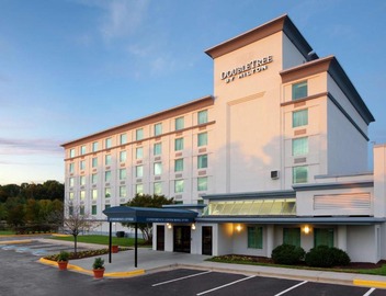 DoubleTree by Hilton Hotel Annapolis 5