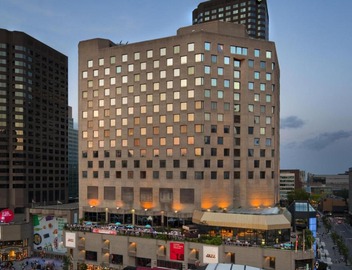 DoubleTree By Hilton Montreal 4