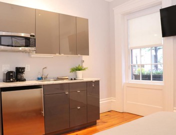 Downtown Beacon Hill, Convenient, Comfy Studio #1 5