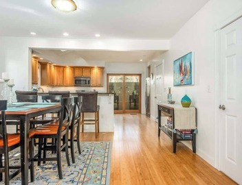 Downtown Newburyport | Rooftop Deck | 30+ Nights 3
