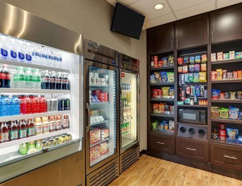 Drury Inn & Suites Phoenix Airport 2