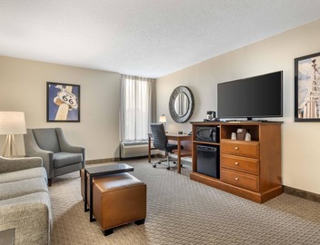 Drury Inn & Suites Springfield, MO 4