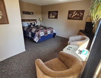 Dwight Village Motel 2