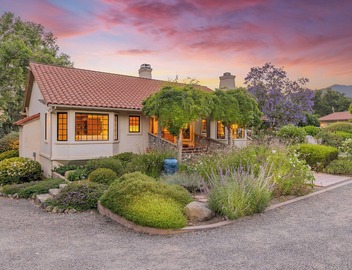 East End Pixie Orchard Getaway Long-Term Rental 4