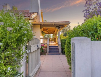 East End Pixie Orchard Getaway Long-Term Rental 5