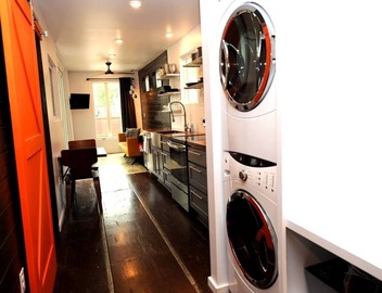 Eastside Container Home - Near Train + Downtown 4