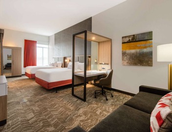 Easy Denver Access | Indoor Pool + Free Parking 4