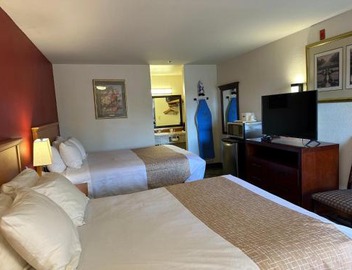Econo Lodge Edmonds North Seattle 3
