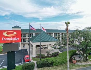 Econo Lodge Inn & Suites Foley-North Gulf Shores 3