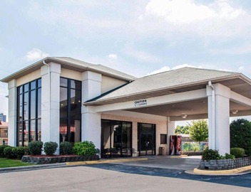 Econo Lodge Springfield I-44 3
