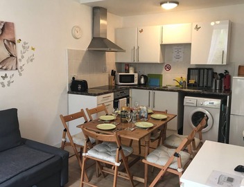 Edinburgh 3 bedrooms Central Apartment 3