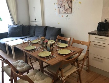 Edinburgh 3 bedrooms Central Apartment 2