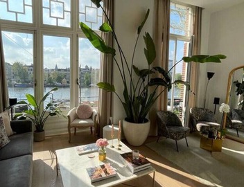 Elegant 2-Bedroom Apartment with Amstel River Views | Central Amsterdam Retreat 2