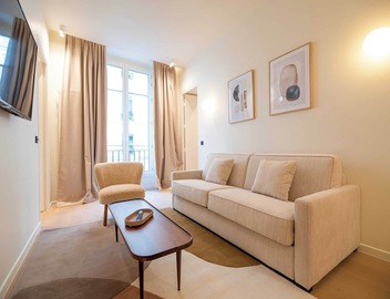 Elegant Apt With AC - 2br-6p -palais Garnier 4