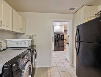 Elegant Home w/Panoramic City Views & Outdoor Oasis near Sony, Apple, Google 4