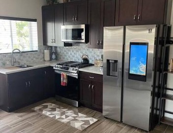 Elegant private studio with private entrance and pool access 5