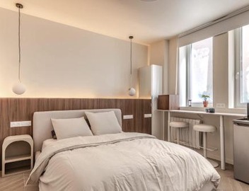 Elegant Renovated Apartment 2