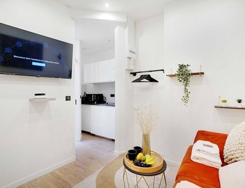 Elegant Studio - 2P - Place Pigalle 4