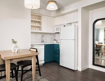 Elegant Suite with Swimming Pool, Pet-Friendly, and Near Pomona Mills Park 5