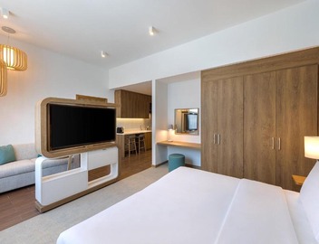Element by Marriott Al Mina, Dubai 3