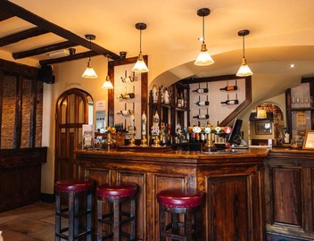 Eliot Arms 5
