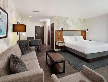 Embassy Suites Amarillo Downtown 4