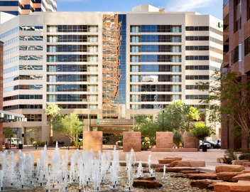 Embassy Suites by Hilton Phoenix Downtown North 5